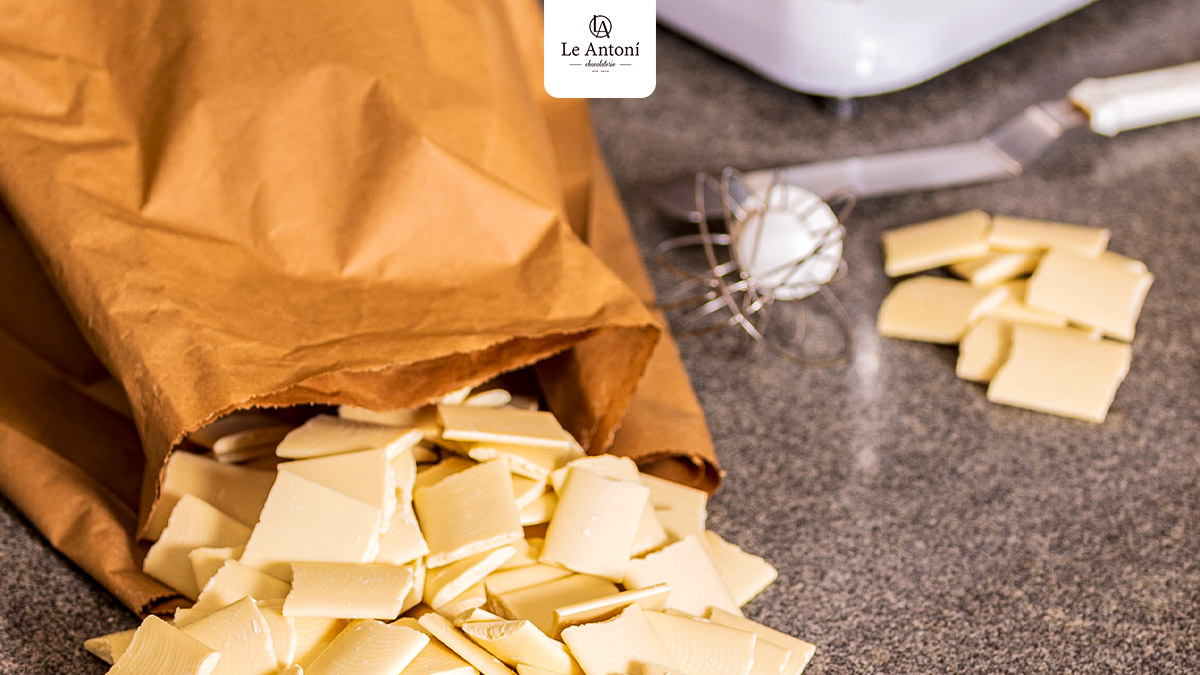 Conheça a Linha LA Food da Le Antoni: chocolates e coberturas profissionais, com opções zero açúcar, veganas, sem lactose e em grandes formatos.
